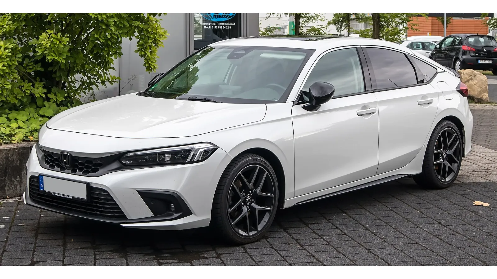 Honda Civic 前四分之三视角 — SeaTac CONRAC 租车车型图库